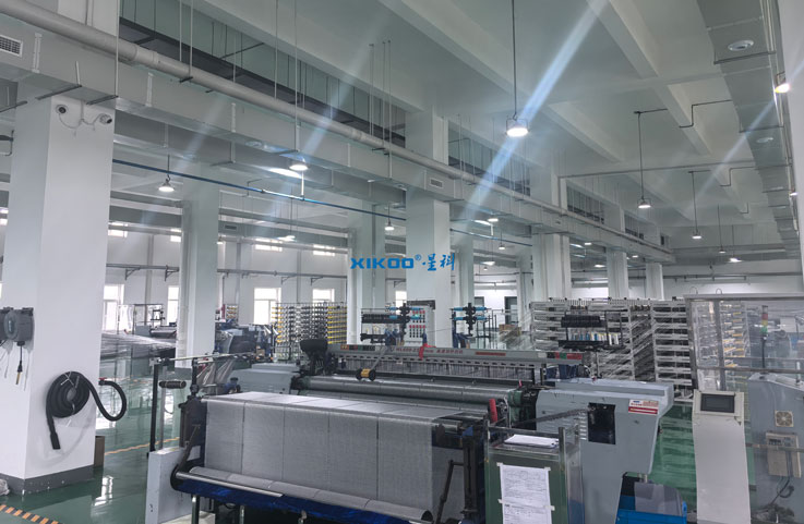 星科蒸發冷省電空調-立式管道機應用于碳纖維生產車間，制冷降溫